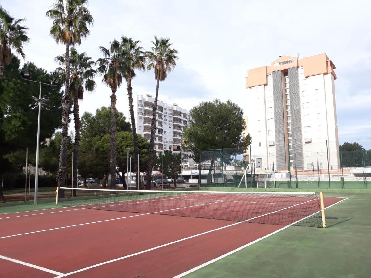 Valldigna 7 Playa De Gandia Solo Familias Exterior photo
