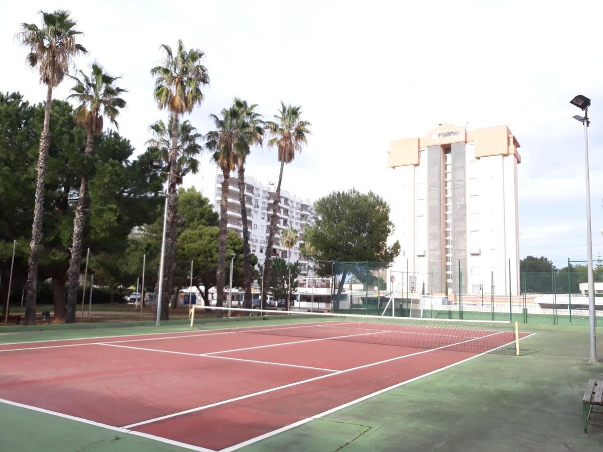 Valldigna 7 Playa De Gandia Solo Familias Exterior photo