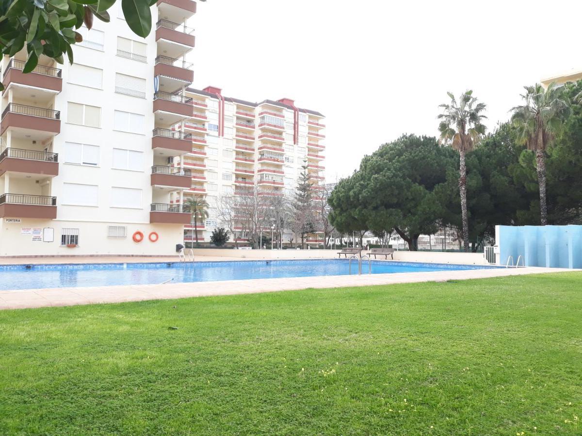 Valldigna 7 Playa De Gandia Solo Familias Exterior photo