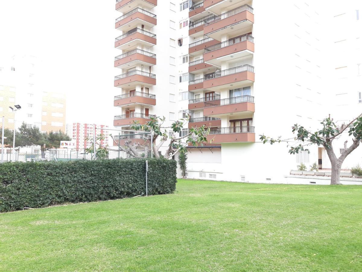 Valldigna 7 Playa De Gandia Solo Familias Exterior photo