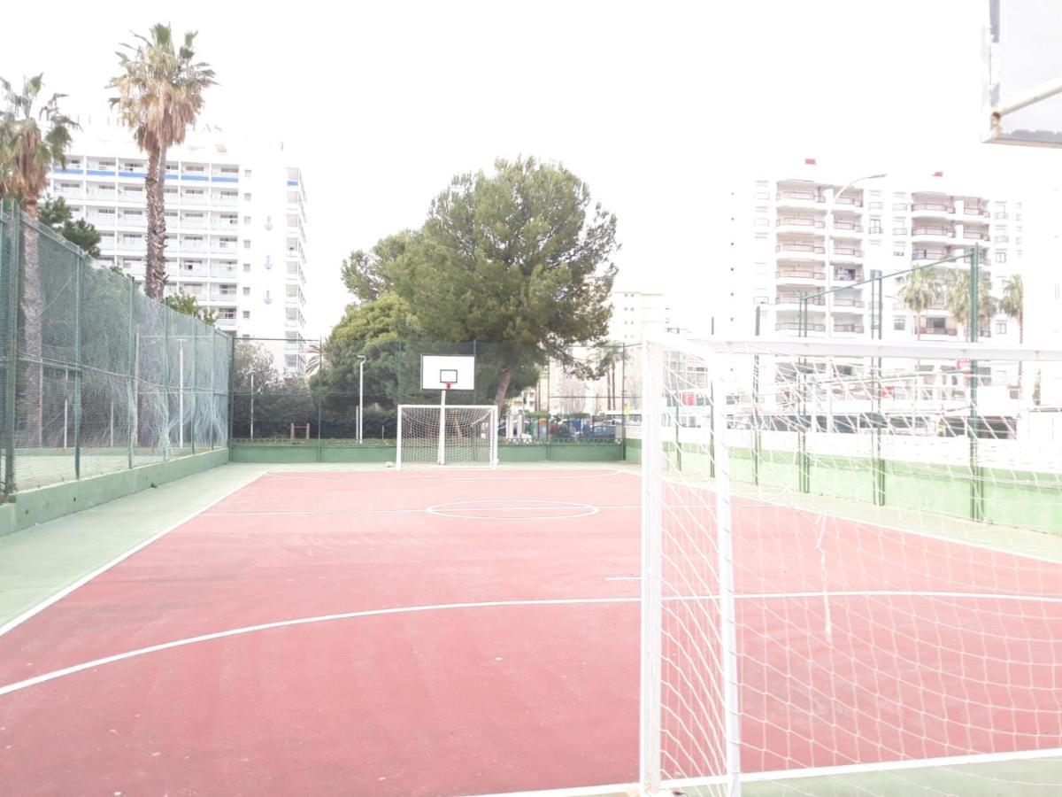 Valldigna 7 Playa De Gandia Solo Familias Exterior photo
