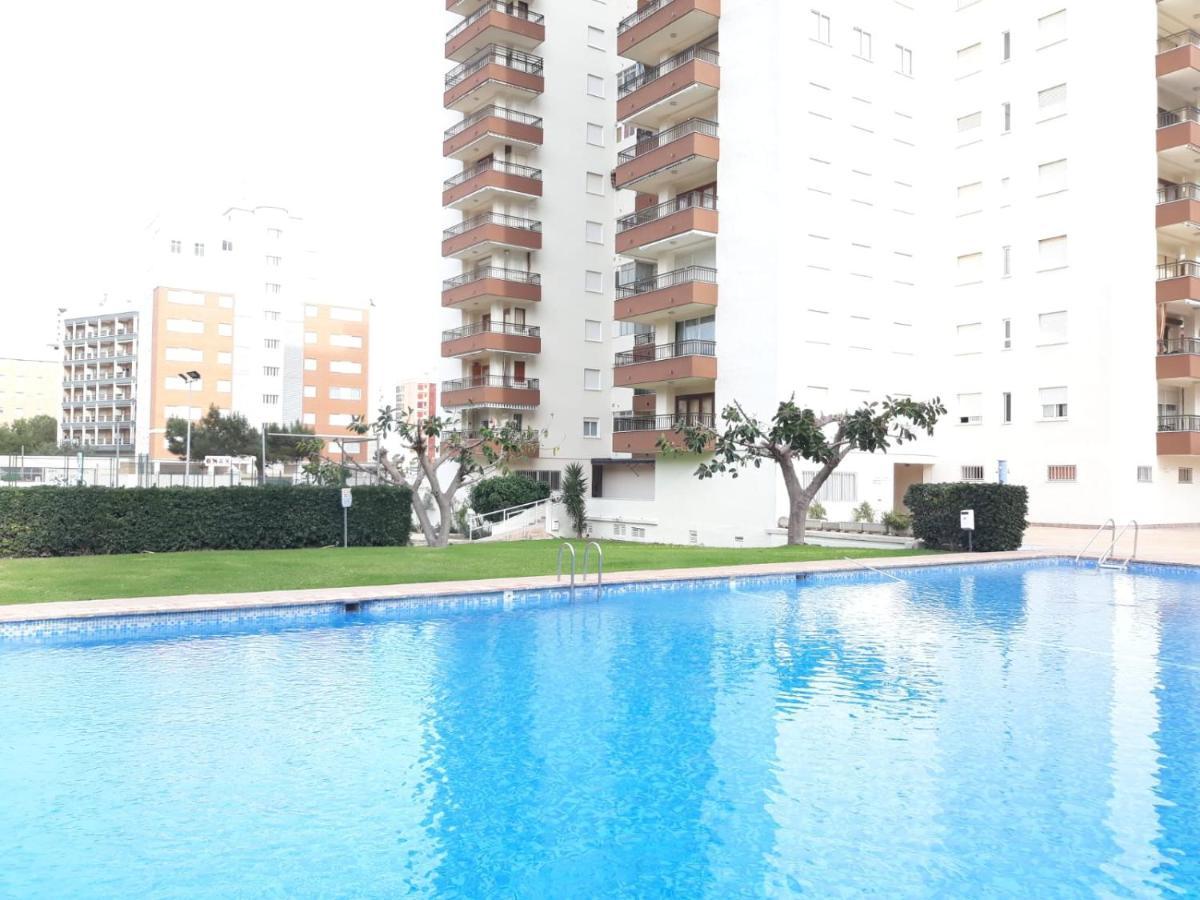 Valldigna 7 Playa De Gandia Solo Familias Exterior photo